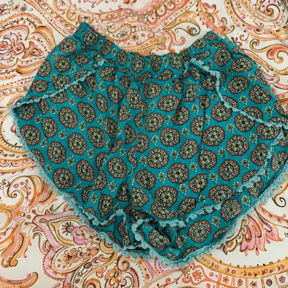 LF multicolored cloth shorts